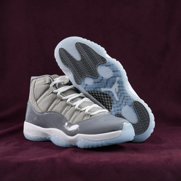 Air Jordan 11 Retro Cool Grey 2021 Men’s Sneakers - Size 9 - Picture 4 of 6
